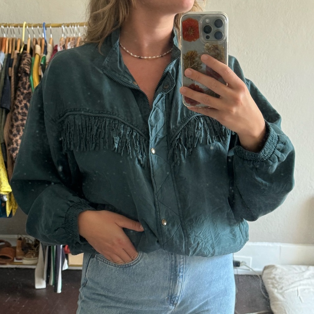 100% silk fringe retro fringe sea green bomber jacket blouse - 1970’s